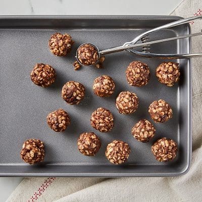 peanut butter and banana no bake bites