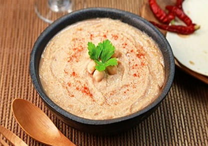 Creamy Spiced Hummus